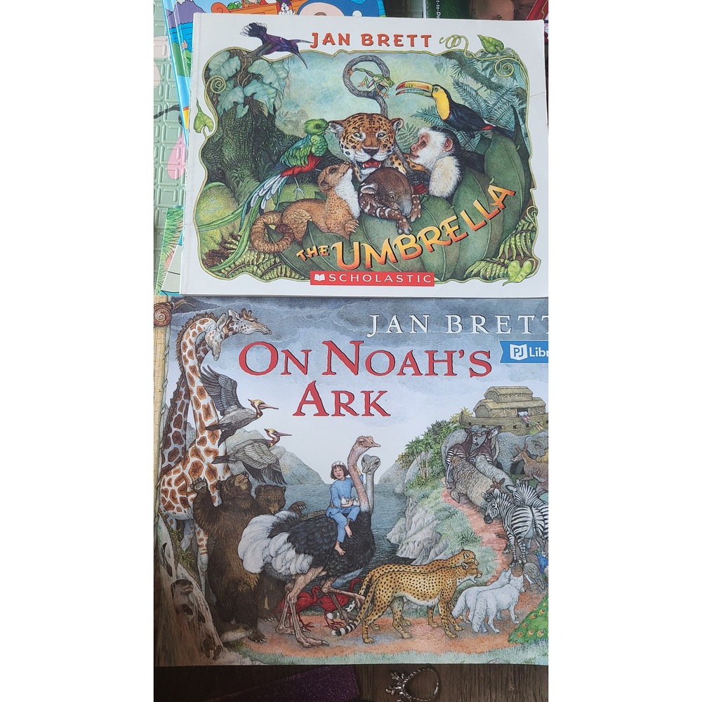 Jan Brett Book Lot The Umbrella & On Noahs Ark Childrens Picture Books Softcover